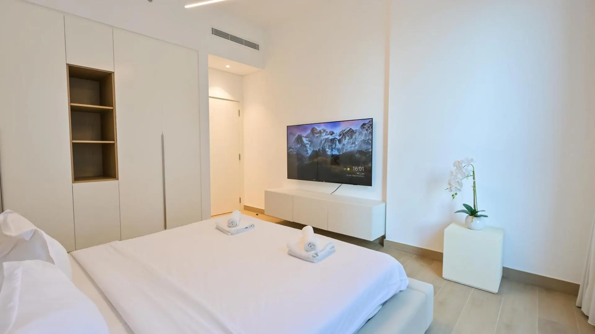 Le Pont, Port De La Mer 1 Bedroom Apartment دبي